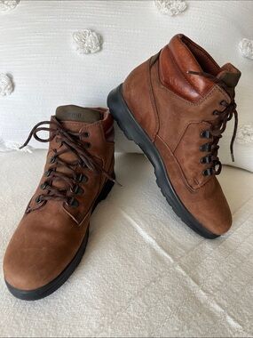 Dexter Vintage Brown Lace-Up Women's Genuine Leather Hiking Boots